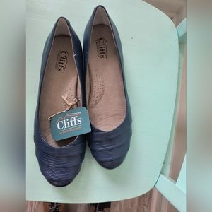 Cliff's White Mountain NWT Ballet Flats Slip On Comfort Shoes Navy Blue …